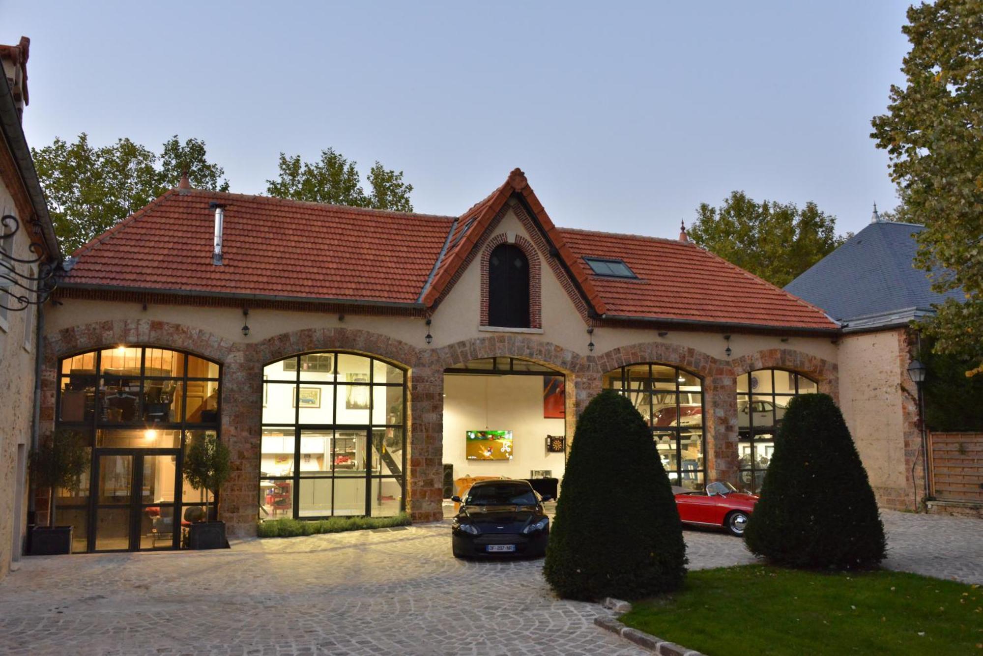 Loft Dans Le Clocher Face Au Chateau Bonnelles Zewnętrze zdjęcie